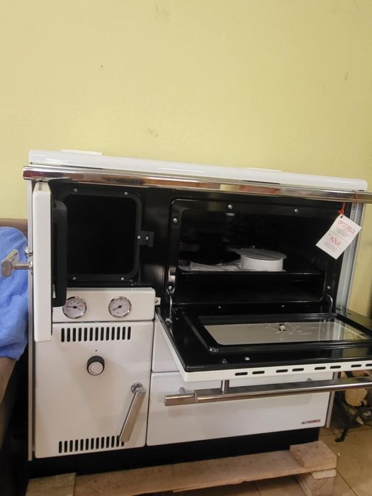 Сръбска печка с водна риза