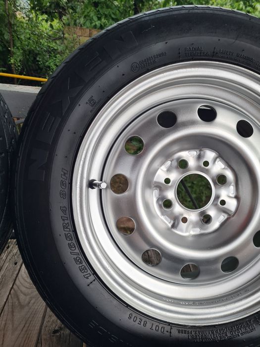 Диск с шиной на лада - r14 / 4×100