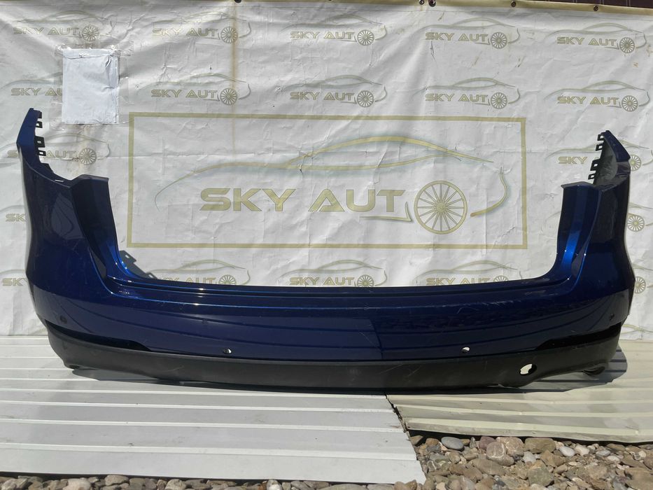 Bara spate cu spoiler Maserati Levante dupa 2017 originala