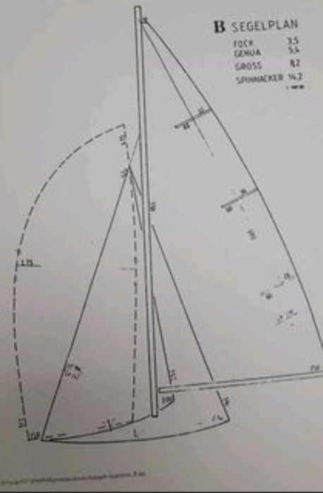 Платноходка малка яхта с каюта и Ремърке с регистрация Voilier L17