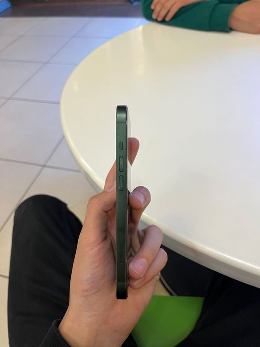 iPhone 13 128Gb green