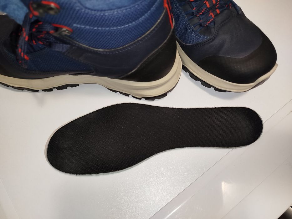 Водоустойчиви обувки 40 номер