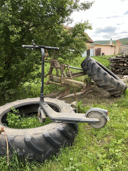 Vand trotineta electica ninebot