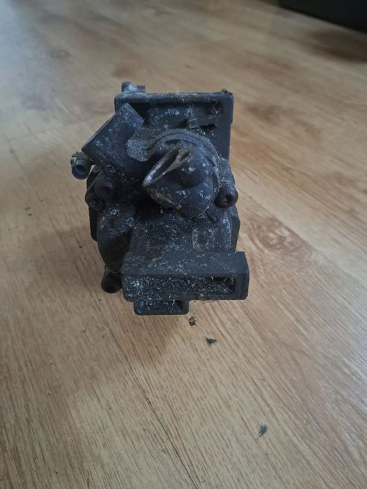 Compresor clima ac aer conditionat Toyota Aygo, Peugeot 107, Citroen C1 1.0i benzina 2005-2014