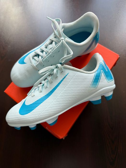 Nike детски бутонки 32