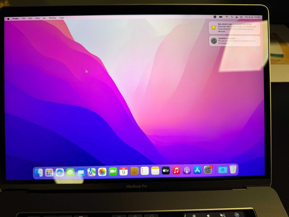 Apple MacBook Pro 15.4