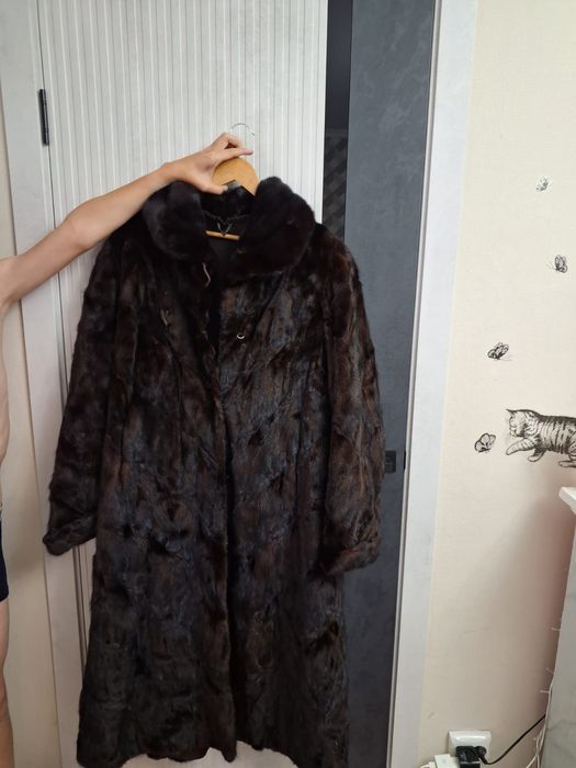 Продам норковую шубу длинную