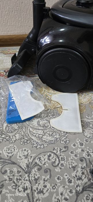 Продам 2 пылесоса самсунга рабочие!