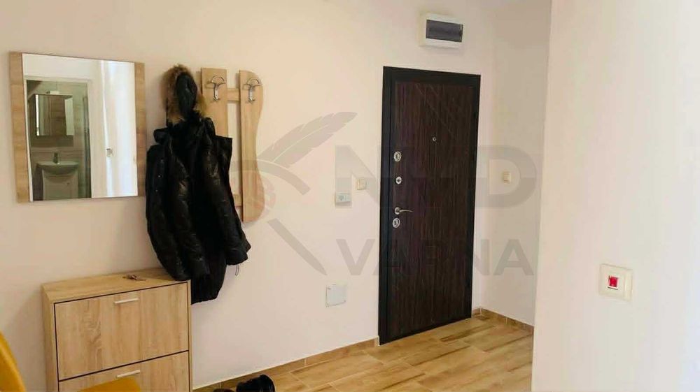 Дава се под наем тристаен апартамент Левски! 2700782