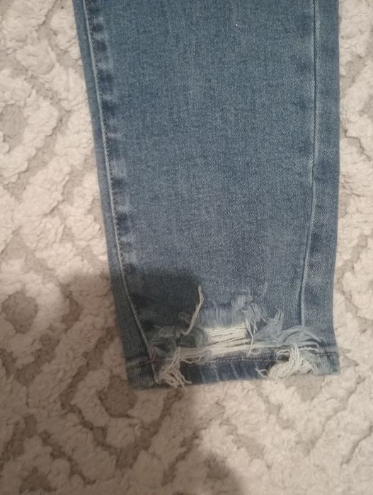 De vânzare blugi dama