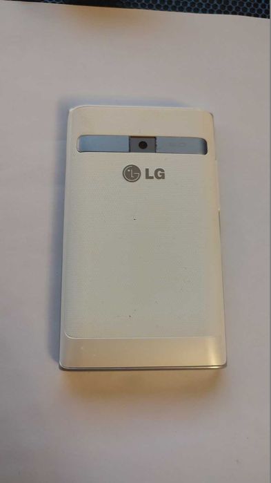 Продавам LG-E400