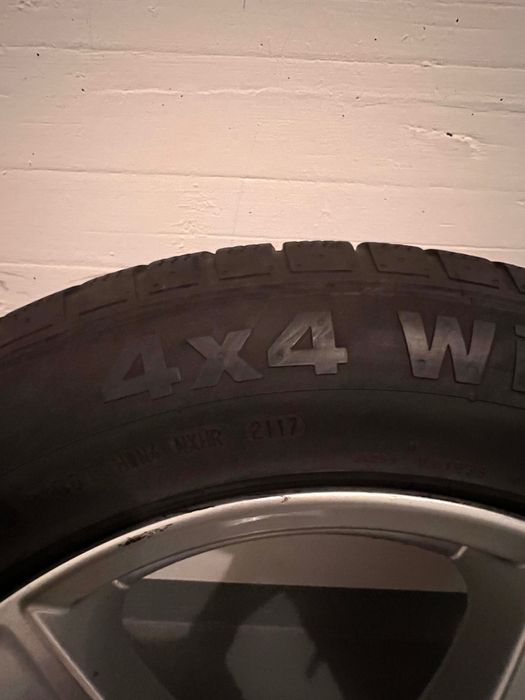 Джанти със зимни гуми 18" Volvo XC90 (2015-2024)