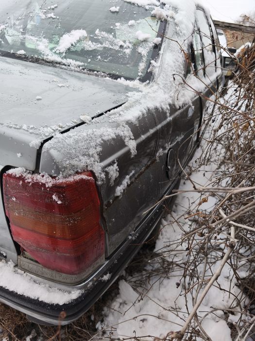 Опель омега а 1993 2 литра