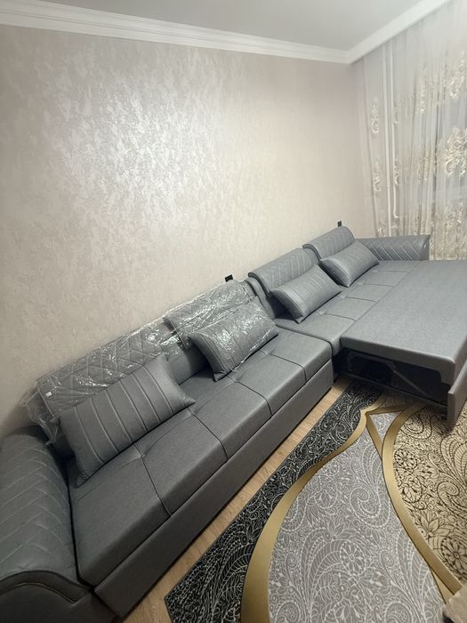 Продам диван новый 4 метра