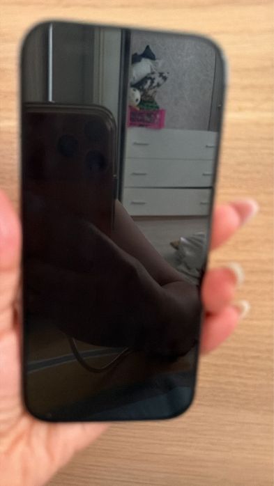 16 про айфон.