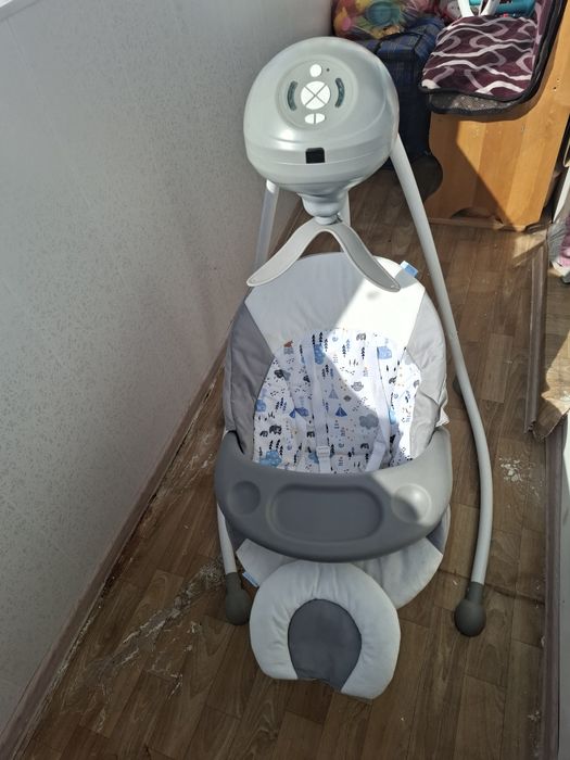 Продам детский шезлонг