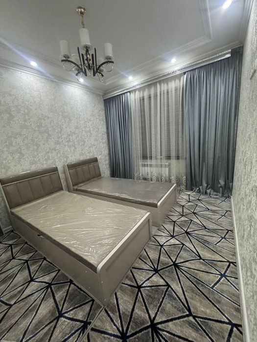 Сдаётся 2 комнатная 2этаж в новостройке Фрунзе Хамкор банк