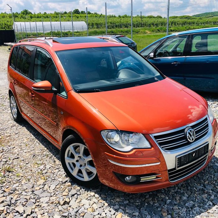 Volkswagen Touran automat 2.0 TDI 170 CP