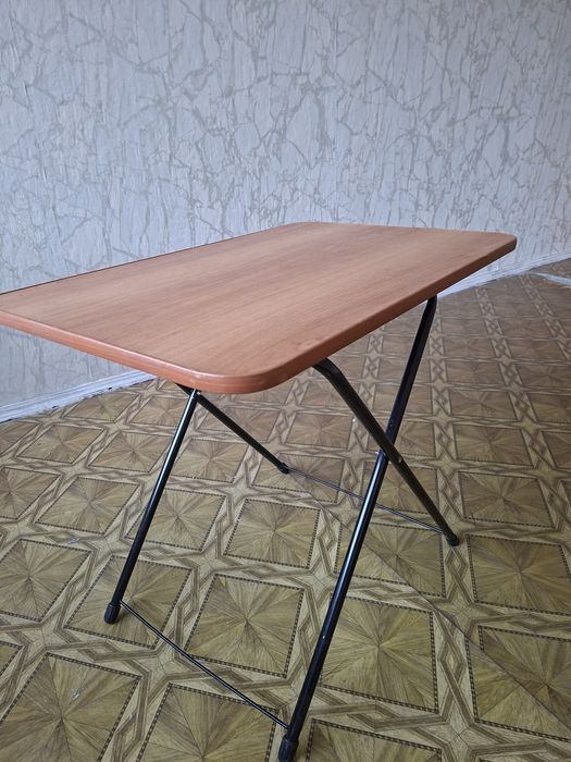 Продам складной столик
