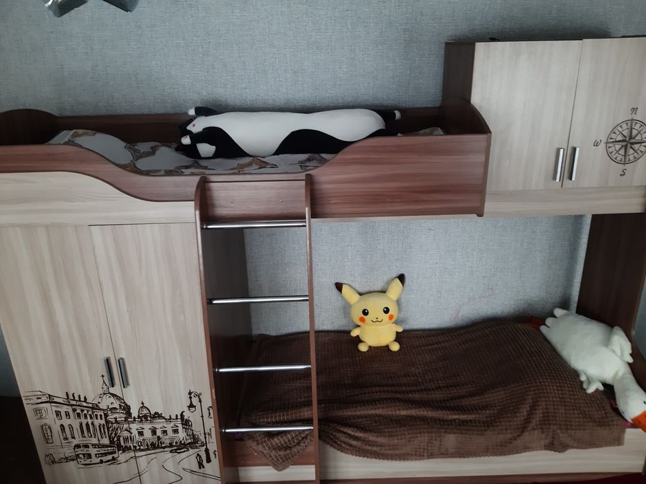 Продам  срочно детский кровать