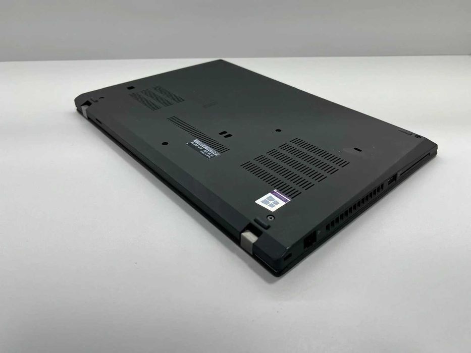 Laptop SH Lenovo Thinkpad P43s i7-8665U 16gb RAM SSD 256 nvidia 2gb