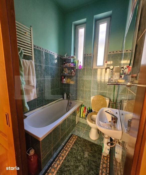 Apartament cu 2 camere, 56 mp, boxa si pod, zona Baritiu, Centru