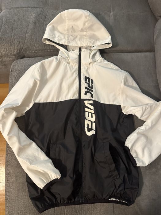 Детски юношески якета и горнища