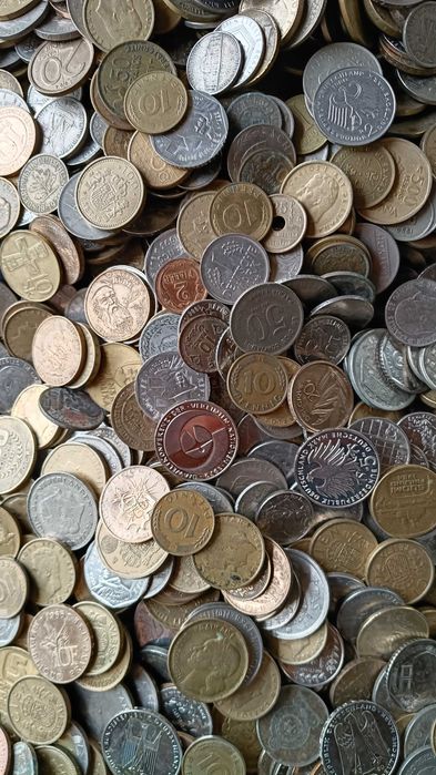 peste 300 monede vechi ieite din circulatie