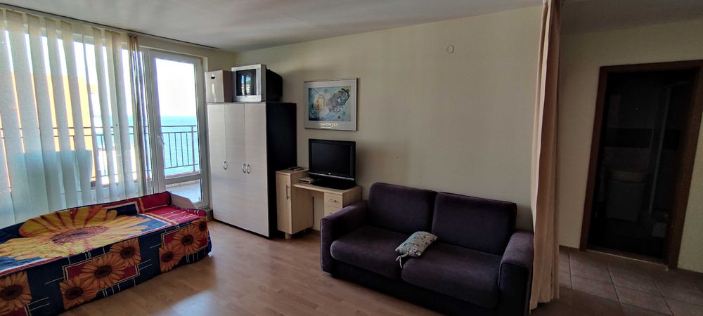 Дава се под наем Двустаен апартамент в к.к. Елените - 100 кв.м за 1500 € - Снимка #4