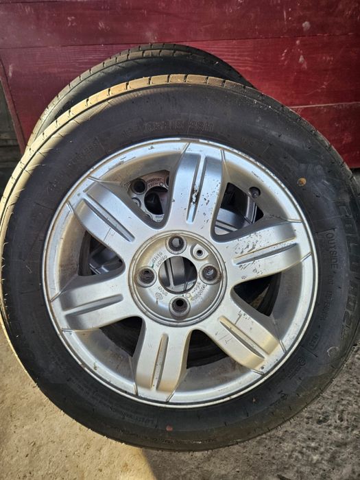 Jante+anvelope r15 Dacia Logan