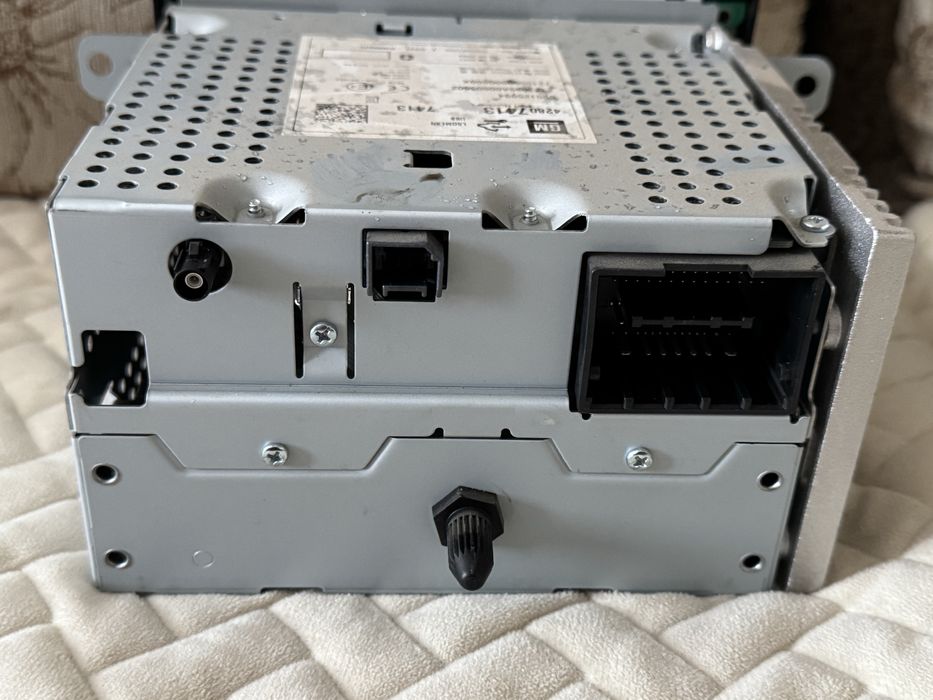 Продам магнитолу для chevrolet cobalt