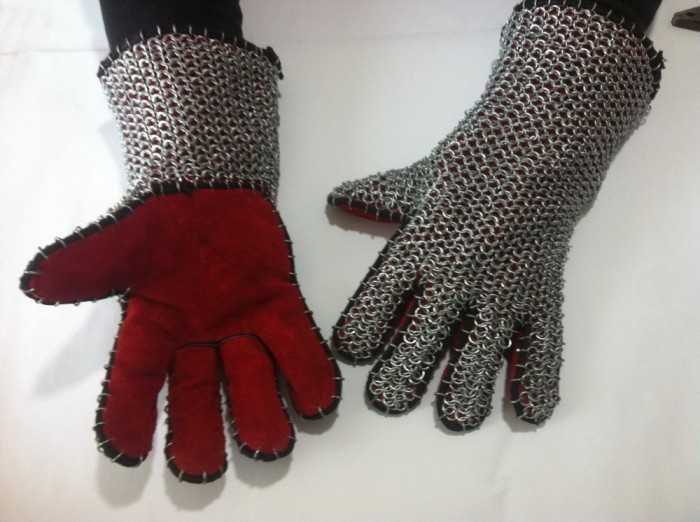 Manusi zale de inspiratie medievala -diferite modele