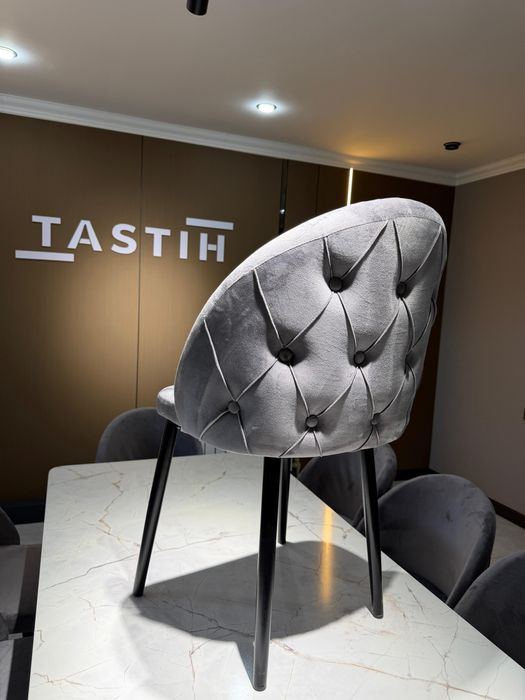 Стол Стулья Мягкая мебель