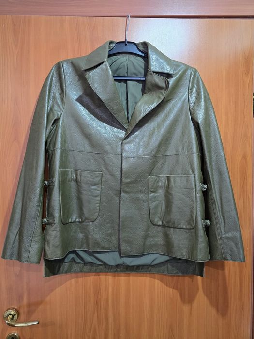 Jachetă scurtă de piele