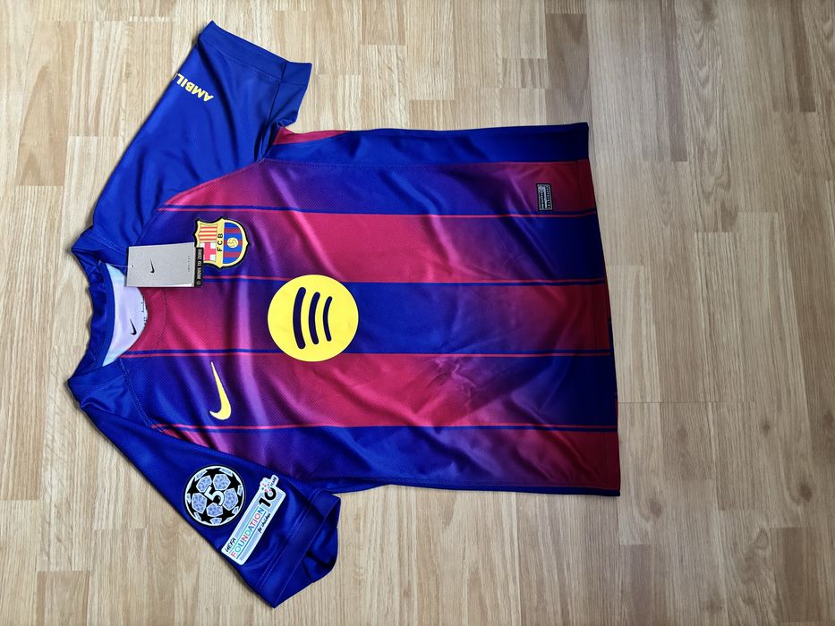 Tricouri de fotbal Barcelona sezon 25/26 (Lamine Yamal/Raphinha)