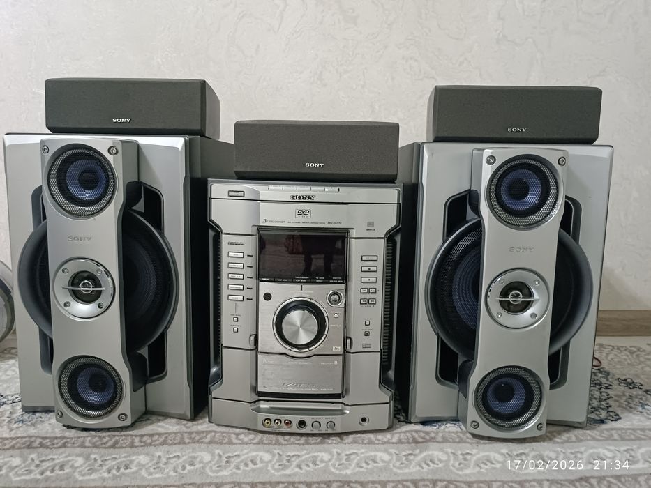 Sony музикални центр