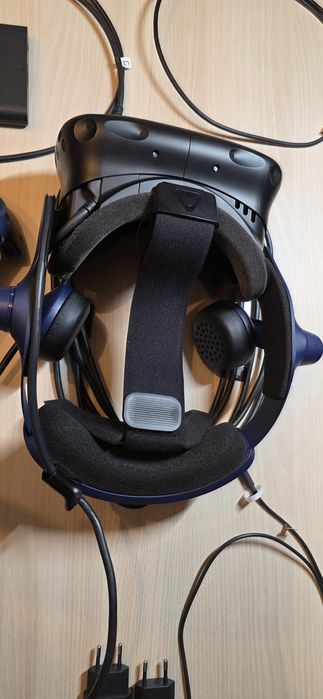 HTC VIVE PRO 2 impecabil.