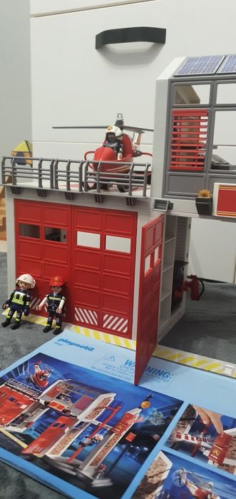 Statie de pompieri cu elicopter, 9462 Playmobil, City Action