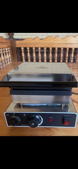 Вафельница для кафе