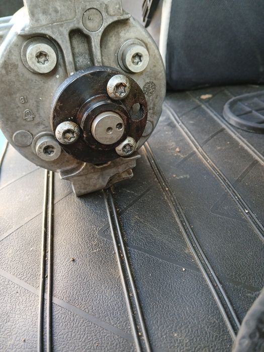 Рул Помпа за Ренч ровър спорт 2009