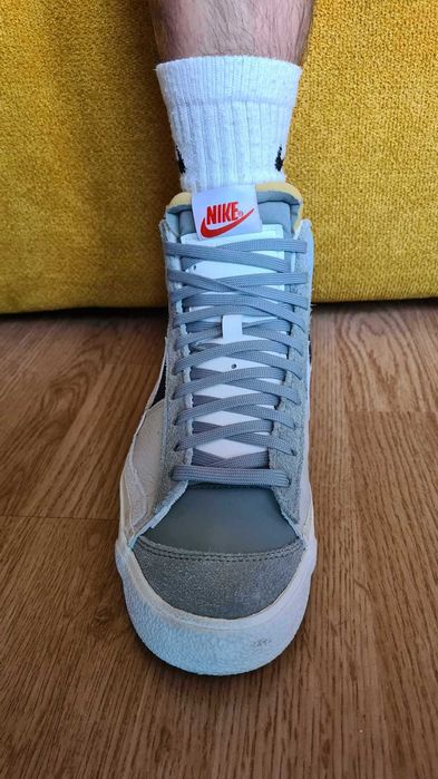 NIKE BLAZER MID PRO CLUB - Mica Green / Light Bones