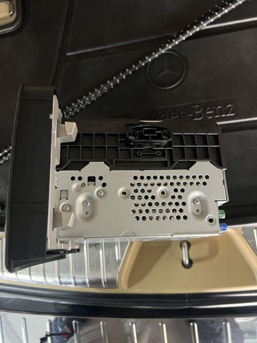 Навигация за Mercedes GL X164