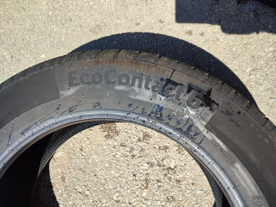225/60/18" 2бр Continental eco contact 6,dot5121,5mm