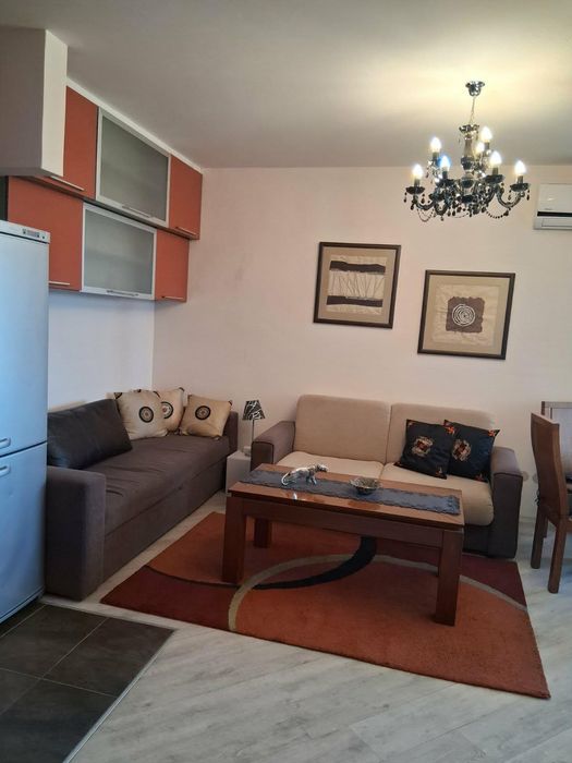 Дава се под наем Двустаен апартамент в София, Студентски град - 75 кв.м за 598.23 € - Снимка #1