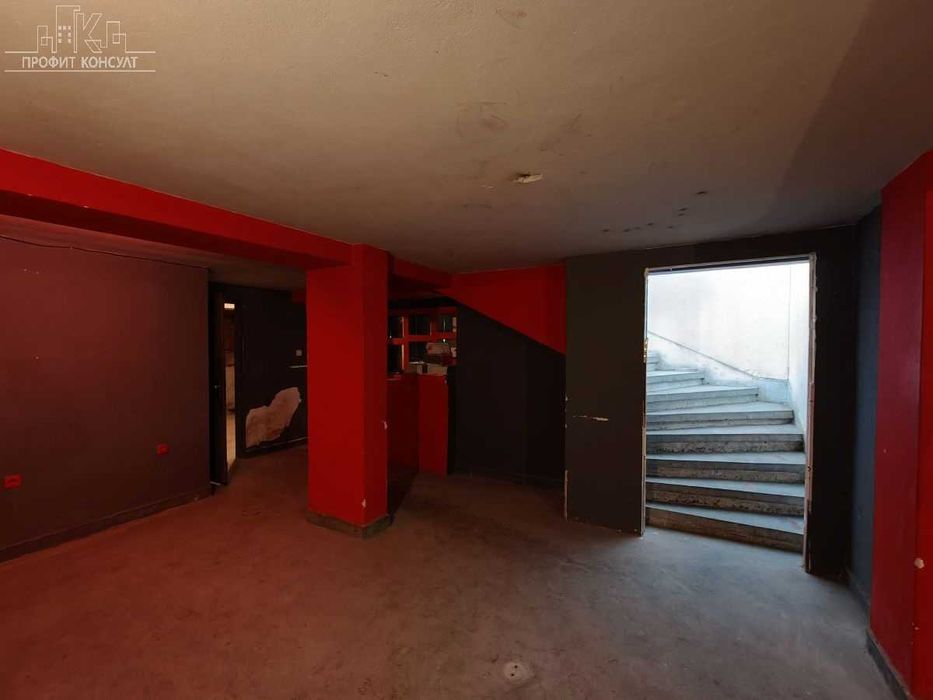 Продава се Магазин в Велико Търново, Център - 220 кв.м за 255 €/кв.м - Снимка #8