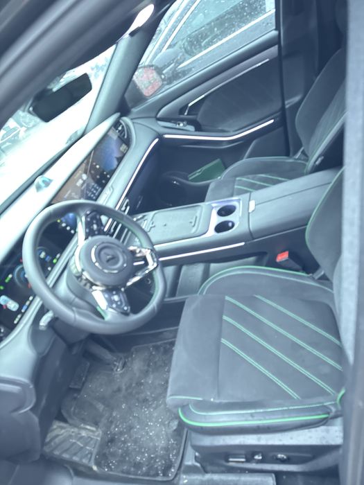 Voyah Free 2025 versiya. Polniy privod 2motor probegli