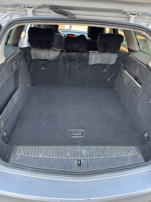 Opel Astra J  – 2011