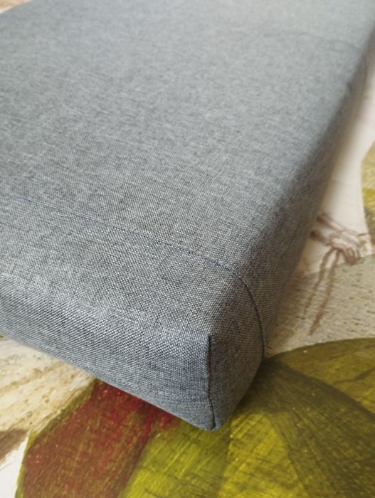 Изработка на възглавници и седалки по поръчка – по размер на клиента