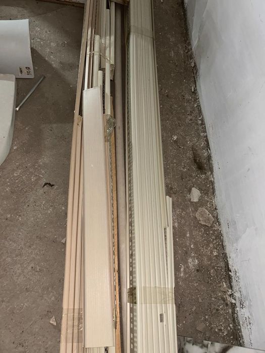 Строительные материалы, карниз