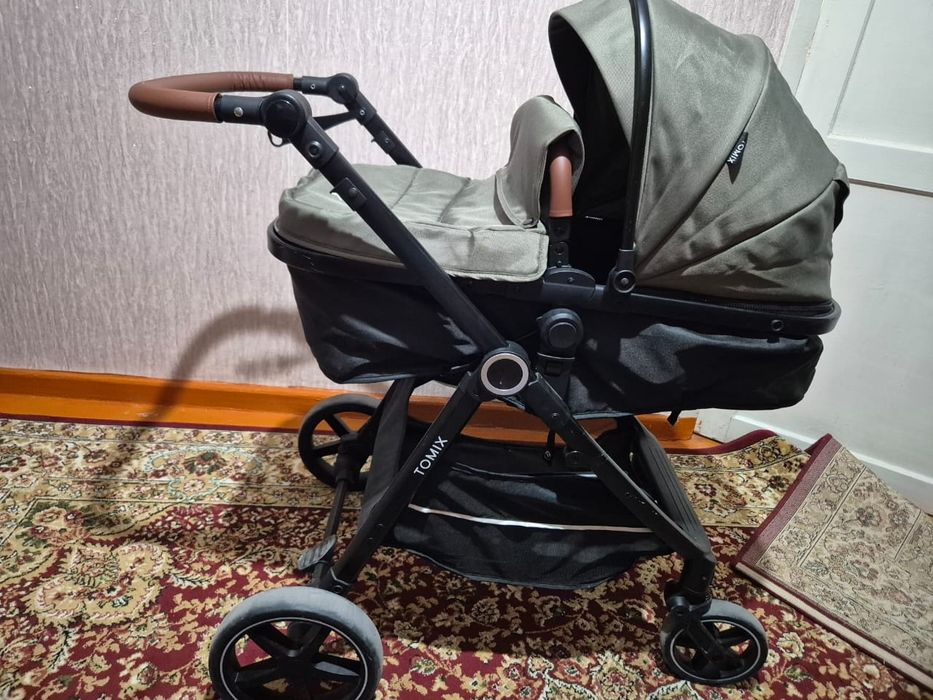 Продается коляска б/у